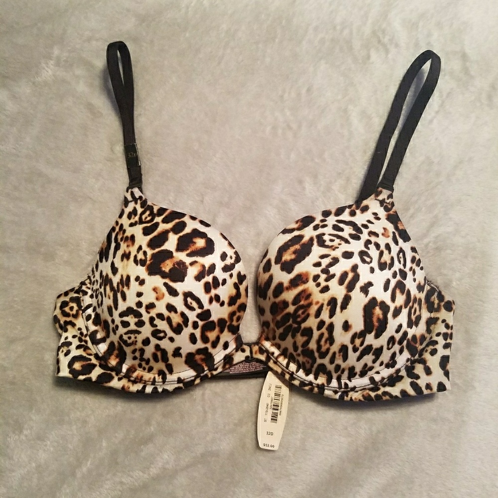 Victoria's Secret Very Sexy Plunge 32D NWT